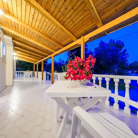 Villa Georgia Argassi Zimmer foto